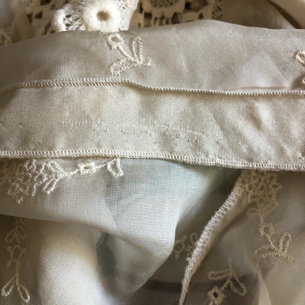 4LOVEANDLIBERTY EMBROIDERED-SILK TUNIC S - Picture 9 of 11